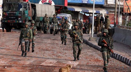 কাশ্মিরে ফের স্বশস্ত্র হামলা, সেনা কর্মকর্তাসহ নিহত ৬