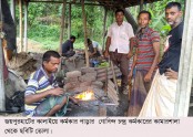 কালাইয়ে টুং টাং শব্দে মুখোরিত কামারপল্লী