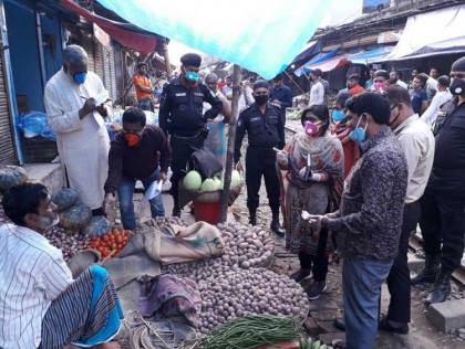 বগুড়ায় দ্রব্যমুল্য বৃদ্ধিতে জরিমানা