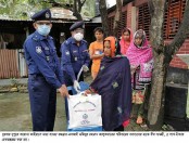 করোনায় মৃত্যু বগুড়ায় এসআই’র পরিবারে
ঈদ সামগ্রী ও ৫ লাখ টাকার চেক হাস্তান্তর 