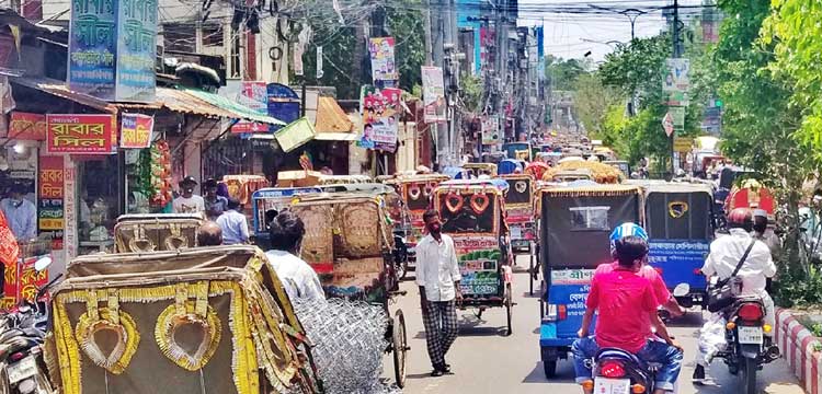 করোনা দুর্যোগের মাঝেই বগুড়াতে অসহনীয় হয়ে উঠেছে যানযট