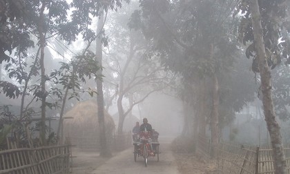 শৈত্যপ্রবাহে কাতর পঞ্চগড়ের শীতার্ত মানুষগুলো