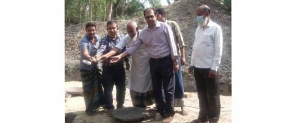 নন্দীগ্রামে  প্রাথমিক বিদ্যালয়ের ভবনের ভিত্তিপ্রস্থর স্থাপন