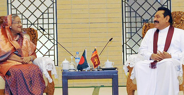 দ্বিপক্ষীয় বৈঠকে শেখ হাসিনা-রাজাপাকসে
