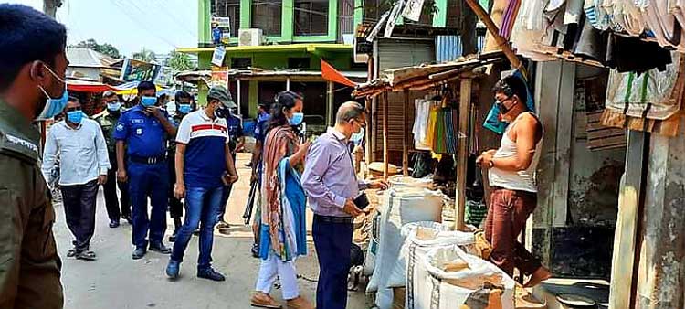 শেরপুরে লকডাউন কার্যকরী করতে মোবাইল কোর্ট চলমান