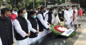মুজিবনগর দিবসে বঙ্গবন্ধুর প্রতিকৃতিতে প্রধানমন্ত্রীর শ্রদ্ধা
