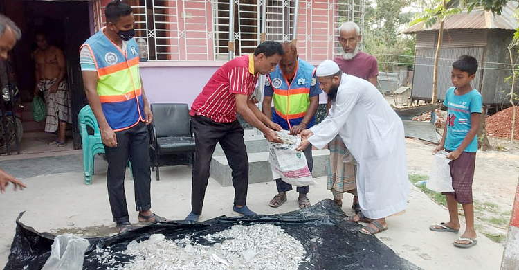 মুন্সিগঞ্জে জাটকাসহ ৩০ লাখ টাকার কারেন্ট জাল জব্দ
