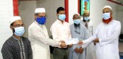 দুপচাঁচিয়া পৌরসভার পক্ষ থেকে ইমাম মোয়াজ্জিনদের সম্মানী ভাতা প্রদান