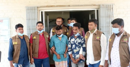 চট্টগ্রামে জোড়া খুনের রহস্য উদঘাটন
