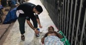 পুরান ঢাকায় অসহায়দের মাঝে মাঞ্জার সাহরি বিতরণ
