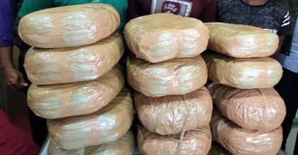 গুলিস্তানে গাঁজাসহ তিন মাদক ব্যবসায়ী গ্রেফতার
