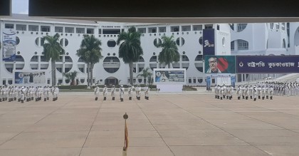 নেভাল একাডেমিতে গ্রীষ্মকালীন রাষ্ট্রপতি কুচকাওয়াজ
