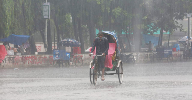 ভারি বৃষ্টি অব্যাহত থাকতে পারে আরও ২ দিন
