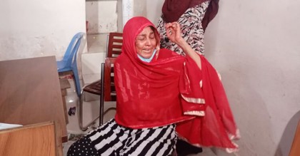 চিত্রনায়িকা একার বিরুদ্ধে হাতিরঝিল থানায় দুই মামলা
