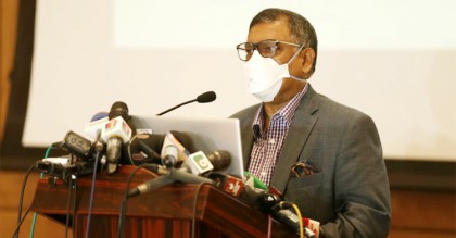 সমালোচনা করা অনেক সহজ, কাজ করা কঠিন : স্বাস্থ্যমন্ত্রী
