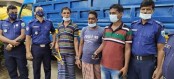 শাজাহানপুরে গরু চোর ও ট্রাক আটক