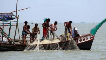 রাতারাতি কোটিপতি ৮ জেলে
