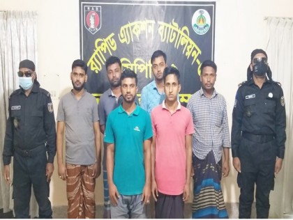 কম্পিউটারে পর্নোগ্রাফি, র‍্যাবের হাতে আটক ৬
