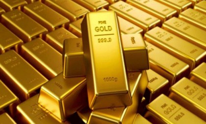 জ্যাকেটের হাতায় মিলল দুই কোটি টাকার সোনা
