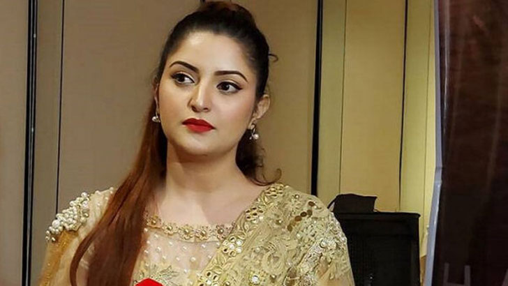 পরীমনিকে দফায় দফায় রিমান্ড: বিচারকদের আবারও ব্যাখ্যা দেওয়ার নির্দেশ
