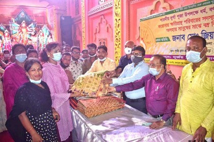 বাংলাদেশের মানুষ অসাম্প্রদায়িক সম্প্রীতির
অনন্য উদাহরণ- বগুড়া জেলা প্রশাসক
