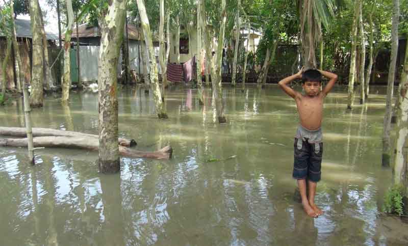 বিপৎসীমার ৬০ সেমি ওপরে তিস্তার পানি, নিম্নাঞ্চল প্লাবিত
