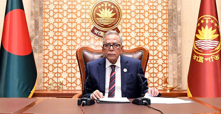 সীমাহীন ত্যাগের মাধ্যমে মহানবি (সা.) শান্তির ধর্ম প্রতিষ্ঠা করেন
