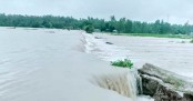 ভেঙে গেলো তিস্তার ফ্লাড বাইপাস সড়ক, রেড অ্যালার্ট জারি
