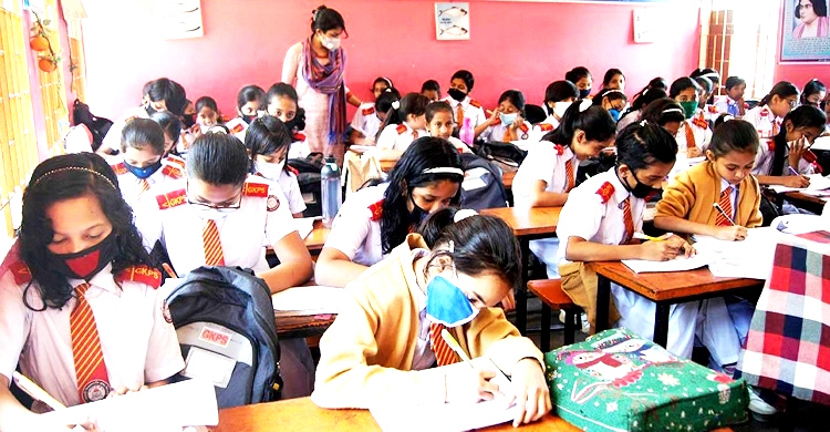 বঙ্গবন্ধু ও পরিবারের সদস্যদের নামে ১৭ প্রতিষ্ঠান এমপিওভুক্ত
