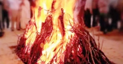 দাদার শেষকৃত্যে গিয়ে মারা গেলেন নাতিও
