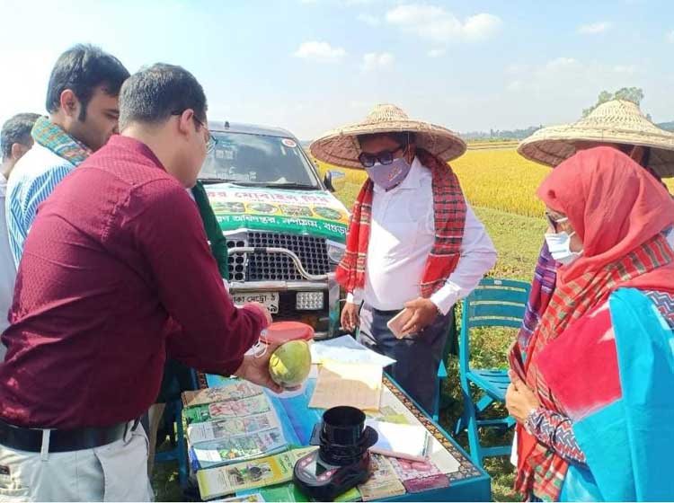 নন্দীগ্রামে কৃষি অফিসারের উদ্যোগে কৃষি বিভাগে যুক্ত হলো ‘প্লান্ট ডক্টর মোবাইল টিম’