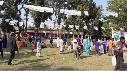 ধুনটে ভোট গণনায় কারচুপির 
অভিযোগে বিক্ষোভ