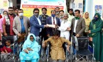 বগুড়ায় প্রতিবন্ধী দিবসে পিডিপি’র
উদ্যোগে হুইল চেয়ার ও নগদ অর্থ বিতরণ