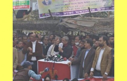 
রাজনৈতিক প্রতিহিংসা থেকে খালেদা জিয়াকে হত্যার ষড়যন্ত্র করছে সরকার: মির্জা ফখরুল