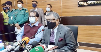 ৫০ বছর বয়সীরাও টিকার বুস্টার ডোজ পাবেন: স্বাস্থ্যমন্ত্রী
