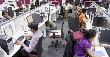 অর্ধেক লোক নিয়ে চলবে অফিস
