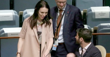 ওমিক্রনের কারণে বিয়ে বাতিল করলেন জেসিন্ডা আরডার্ন
