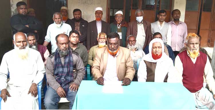 শাজাহানপুরে মাদ্রাসার সভাপতির নামে মিথ্যা
সংবাদ প্রকাশিত হওয়ায় সংবাদ সম্মেলন