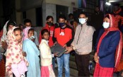 শীতের রাতে বগুড়ায় সড়কে ঘুরে
ঘুরে জেলা প্রশাসনের শীতবস্ত্র বিতরণ