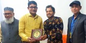 বগুড়ায় অভিনেতা শাহাদৎ ও 
ক্রিকেটার মুশফিককে সংবর্ধনা 