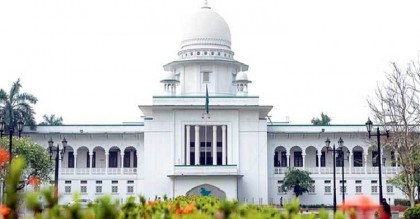 ধর্মীয় অনুভূতিতে আঘাত: পার্বতীপুরের কলেজছাত্রীর জামিন
