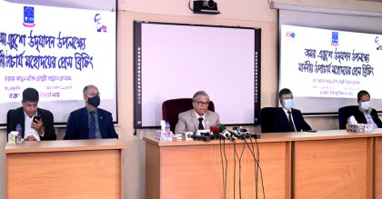 শহীদ মিনারে একসঙ্গে পাঁচজনের বেশি নয়
