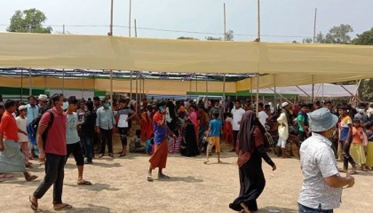 ভাসানচরের পথে আরও ১ হাজার ৪৩৭ রোহিঙ্গা
