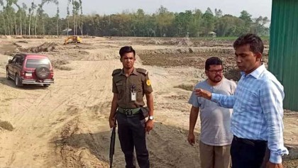 ধুনটে সরকারি রাস্তাসহ পুকুর খনন করায় 
ভূমি মালিকের এক লাখ টাকা জরিমানা   