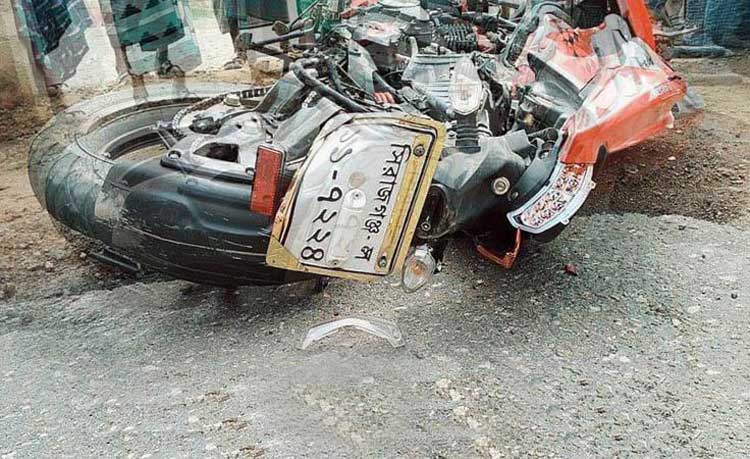 শেরপুরে কাভার্ডভ্যানের চাপায় পুলিশ সদস্য নিহত