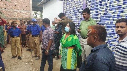 শিবগঞ্জে মোকামতলা হাটের অবৈধ
স্থাপন উচ্ছেদ করলেন ইউএনও 