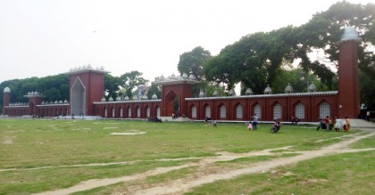 ১০ লাখ মুসল্লি নিয়ে ঈদের নামাজের প্রস্তুতি দিনাজপুরে
