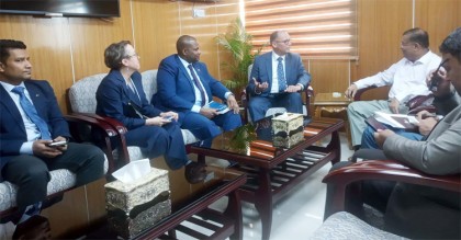 নিউমার্কেটে সাংবাদিকদের ওপর হামলার বিচার হবে: তথ্যমন্ত্রী
