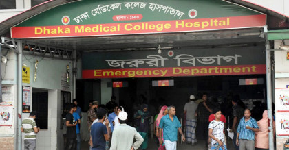 যাত্রাবাড়ীতে দুই বাসের মাঝে পড়ে ওয়ার্কশপ মিস্ত্রি নিহত
