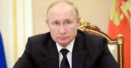 ‘ইউক্রেনের পরিচয়-সংস্কৃতি মুছে ফেলার চেষ্টা করছেন পুতিন’
